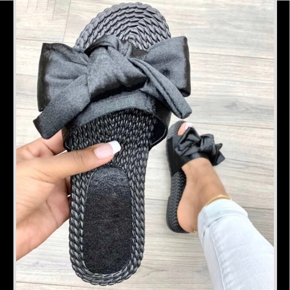 New weaves sandals - Picture 2 of 11